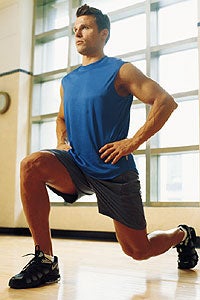 Evolution 1204 2 Side LungesStand up straight with your hands on your hips. Your feet should be shoulder-width apart, your abs and glutes contracted. With your…