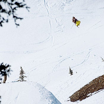 The Crossover Kid, March 2005 JUMPING WITH JEREMY BLOOM: THE MOGUL CHAMP DISSECTS HIS MOVES In the first three frames, two crucial things happen: I slow down, and I work to stay…