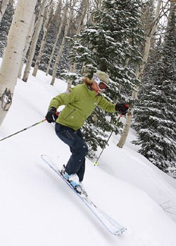 Mt. Bachelor, OR Opening Day is forecasted for mid-November, weather-permitting. Snow guns are running when temps are cold enough...do your snowdance! mtbachelor.co …