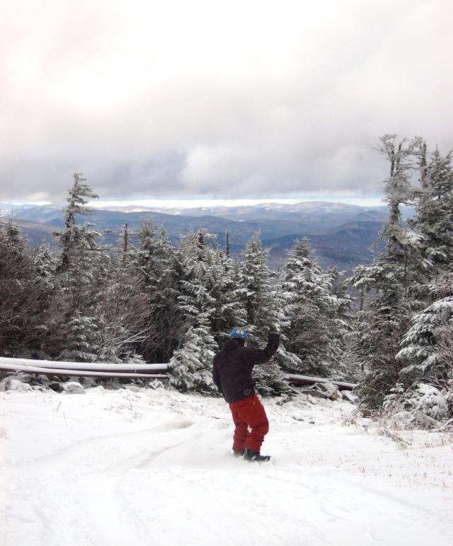 Okemo, VT Jeff takes the first run of the year up at the Summit this morning after a fresh snowfall left Okemo two to three inches. For more information on…