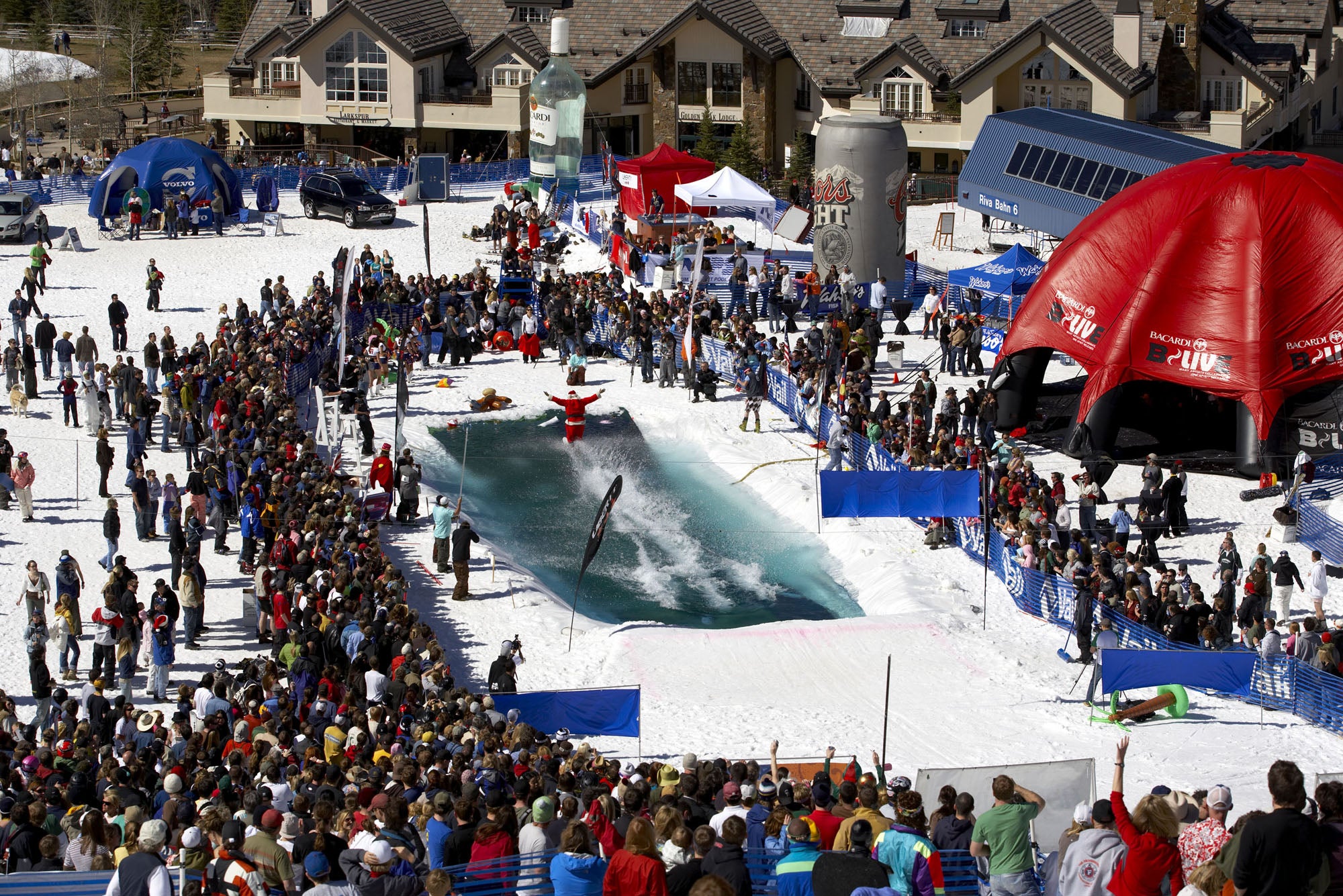 #1: Vail, CO Vail does spring like Vail does everything else: BIG. National headliners, sweet deals, and the World Pond Skimming Championships highlight the…