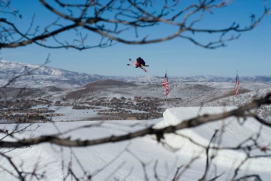 Justin Dorey: 5 Truths, 5 Lies 5. Justin attended culinary school in Florence, Italy.6. His middle name is Danger.7. His dad was a ski race coach for 17 years.