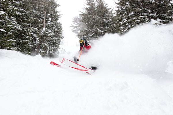 Mammonth, January 20 Mother Nature dropped 13 inches of fresh at California's Mammoth Mountain during the last 24 hours. This foot+ brings the storm total to about…