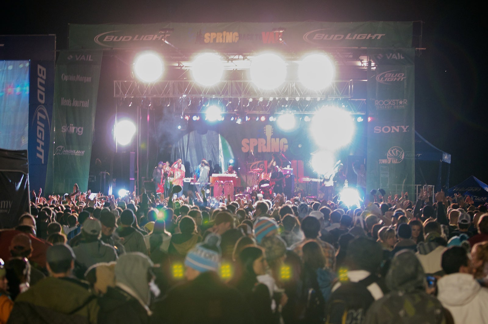SBTV: WyClef WyClef and his full band on stage at the Spring Back to Vail festival.