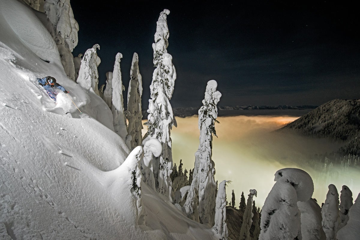 2013 Focus: Stevens Pass, Washington Photographer: Ian Coble Location: Stevens Pass, Washington Skier: Ingrid Backstrom