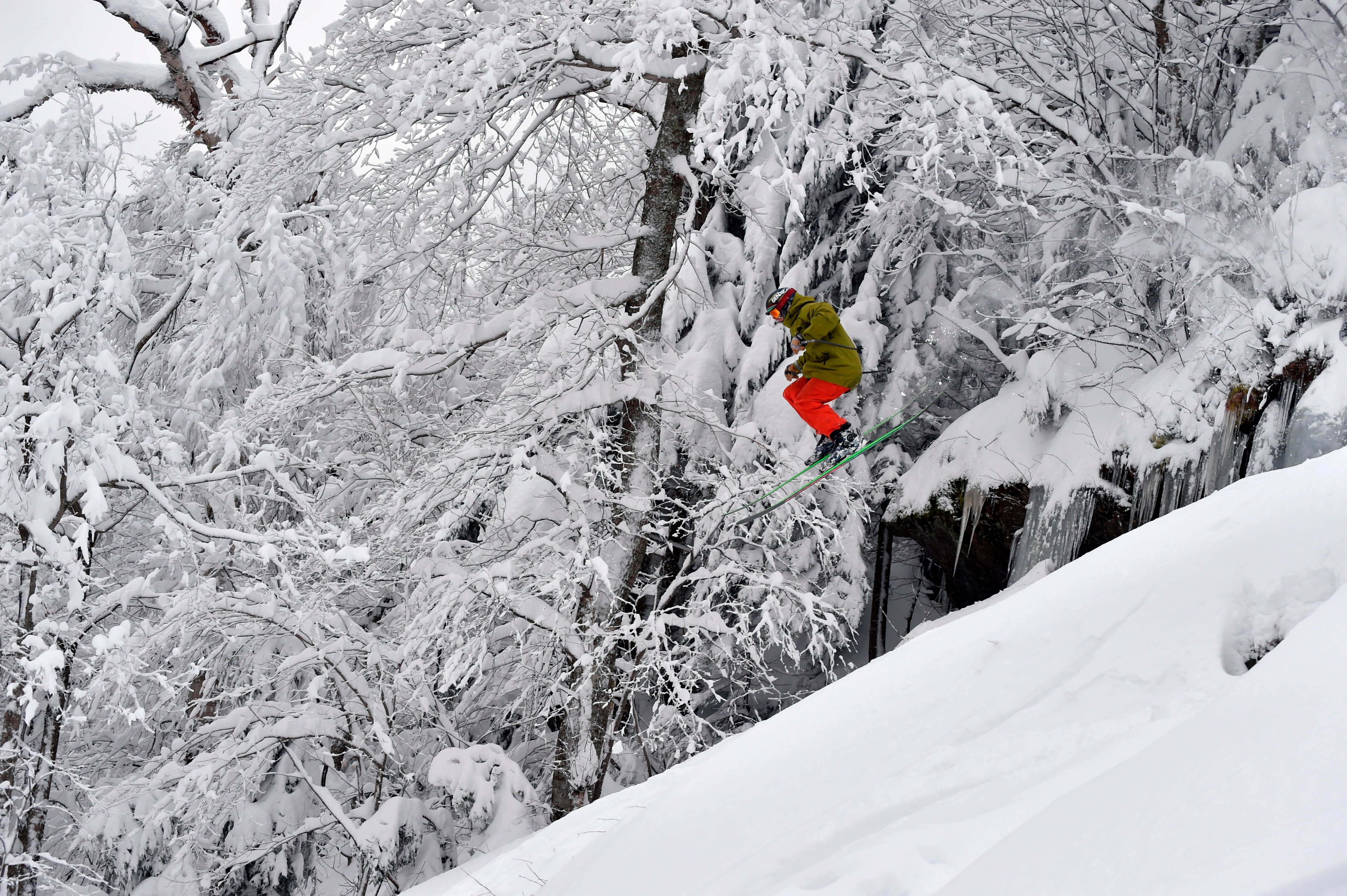 (madriver)JEB MRG skiing 026 None