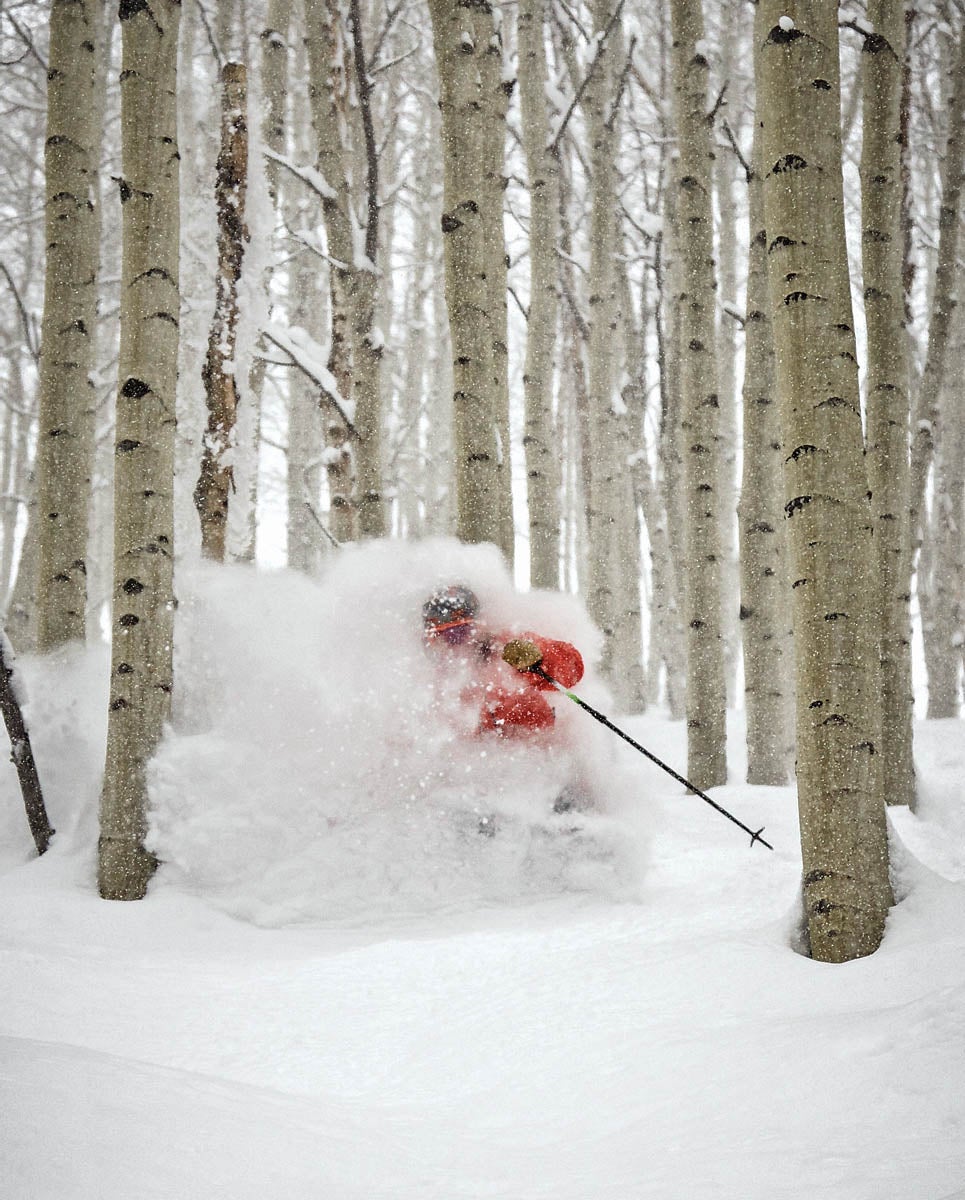 SKI1017_RGW_BeaverCreek_Courtesy2c_webcrop Resort Guide 2018 beaver creek overall