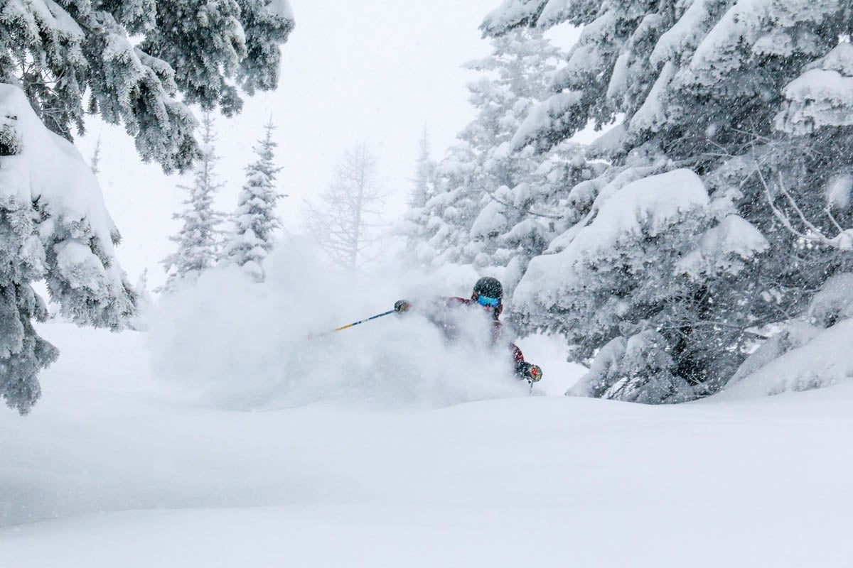 SKI1017_RGW_WhitefishPow_Courtesy resort guide 2018 whitefish overall