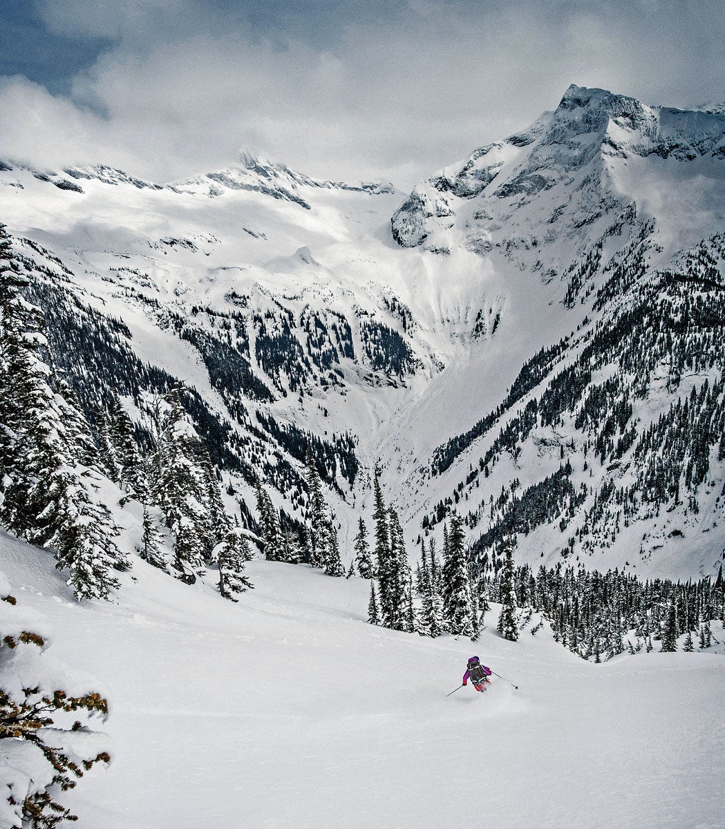 SKI1117_UTL2_byCrystalSagan_kb eagle pass heliskiing in the monashees