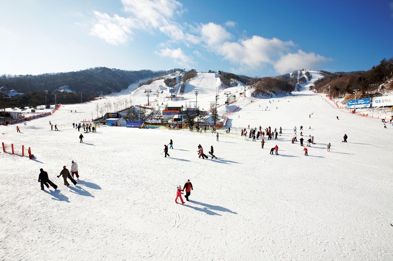 SKI0118_OLY1_PhoenixParkSkiResort Bokwong Phoenix Snowpark is the site of the freeskiing and snowboarding events, including slopestyle, moguls, and aerials.