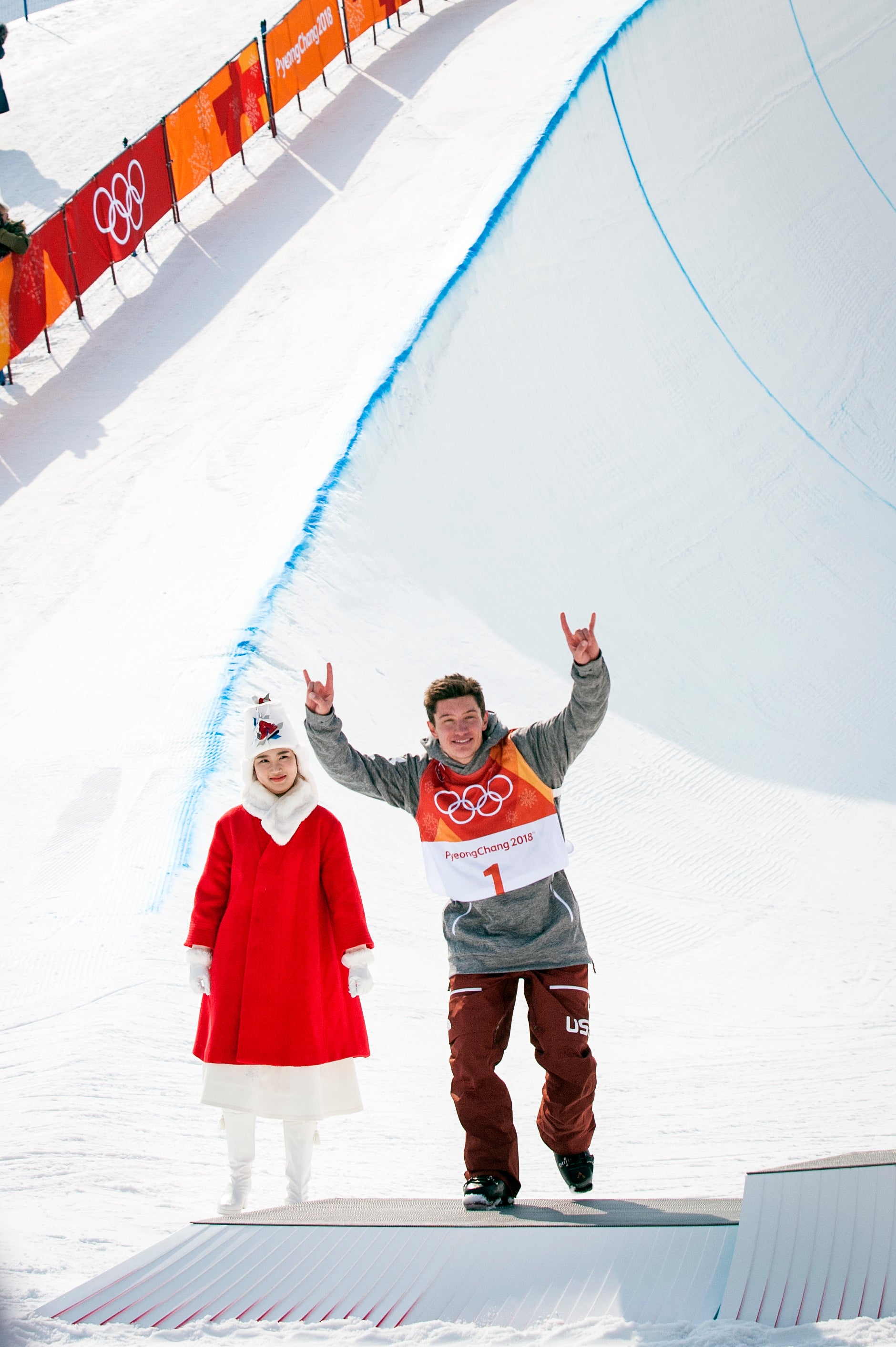 alex-ferreira_m-hp_crystal-sana Alex Ferreira celebrates his silver medal in PyeongChang, South Korea.