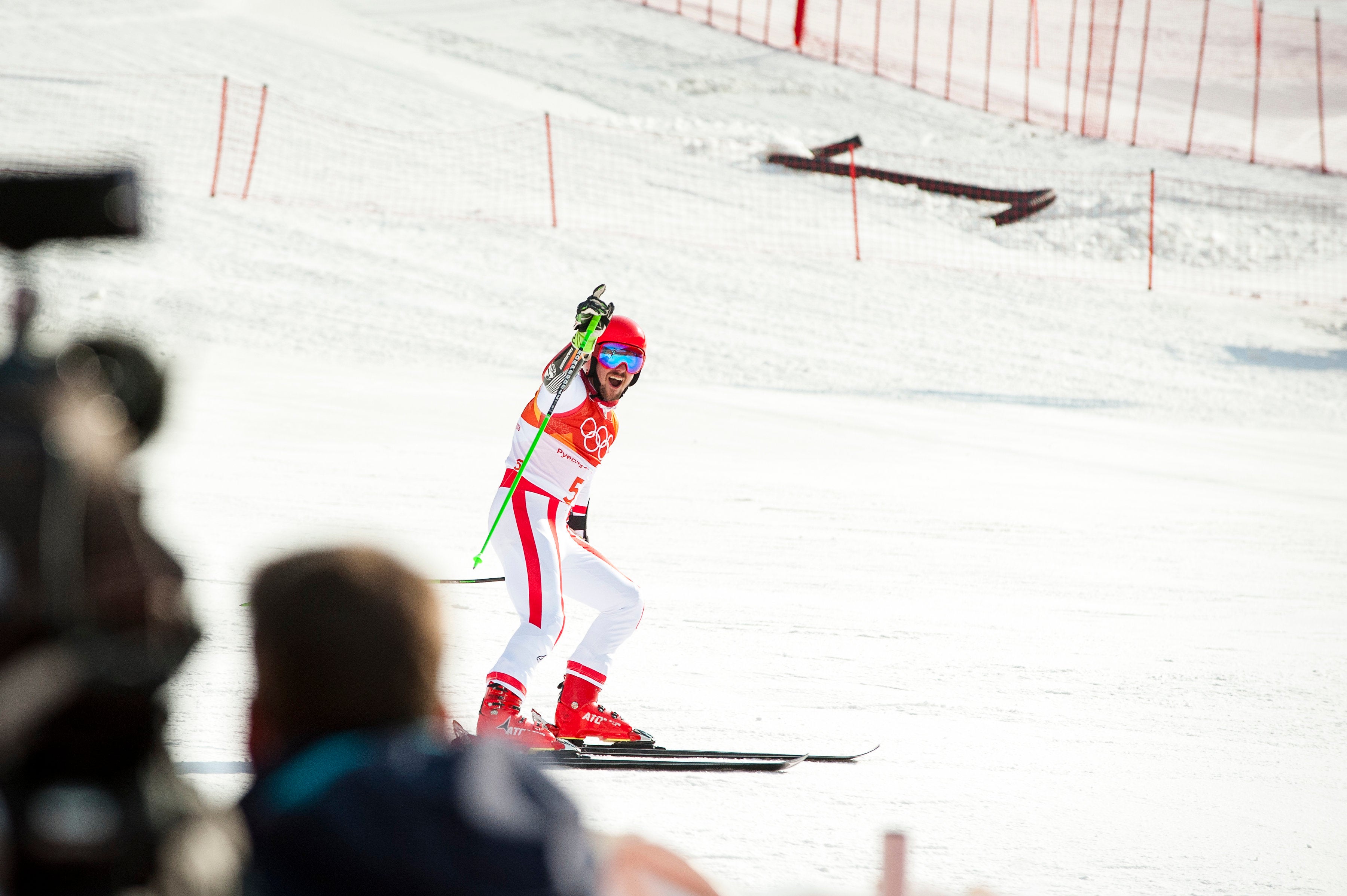 Marcel-Hirscher-AUS-finish_mens-GS_crystal-sagan Marcel Hirscher finishes the men's GS in first place.