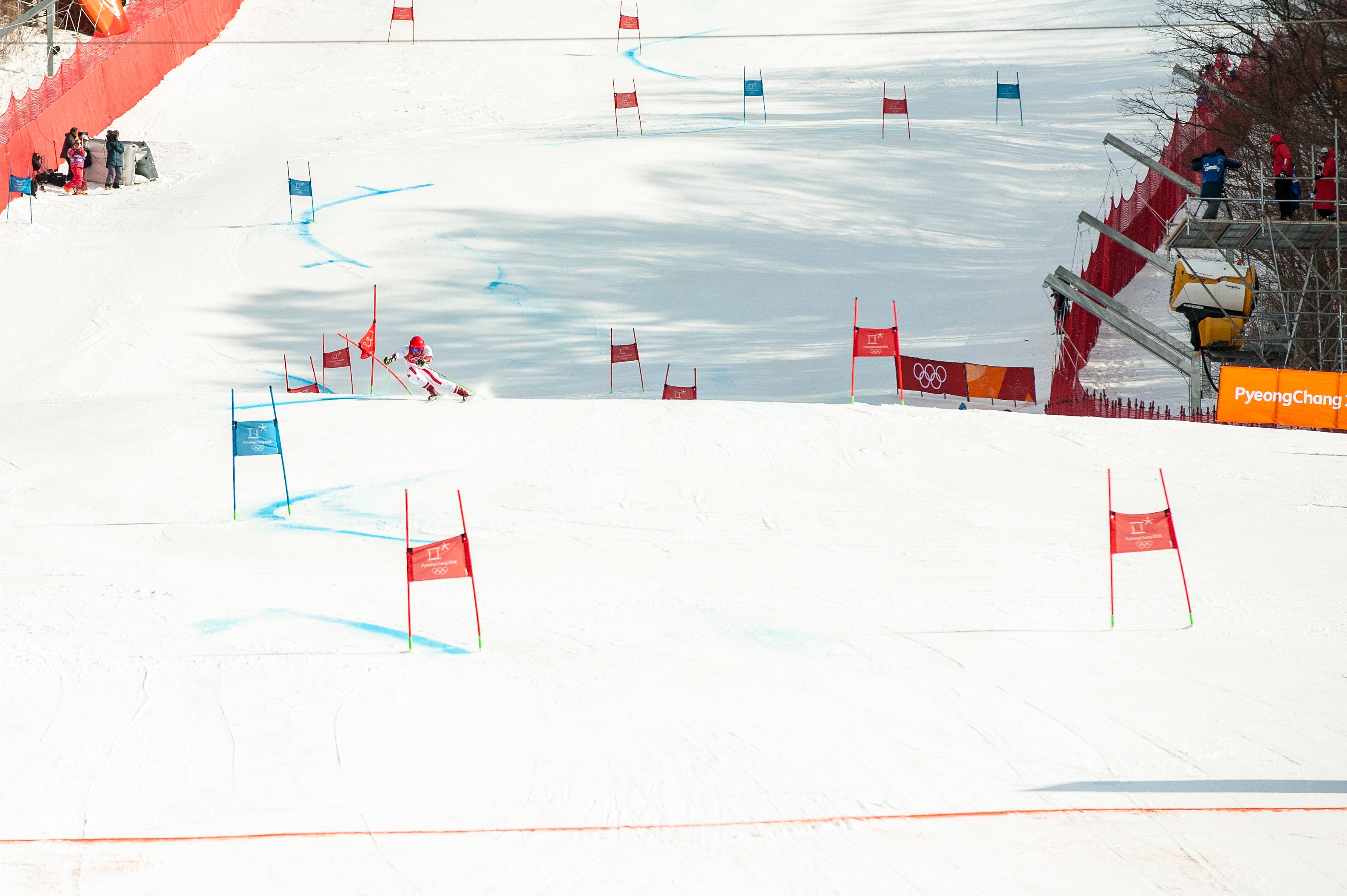 Marcel-Hirscher-AUS_mens-GS_crystal-sagan Austrian Marcel Hirscher on his way to winning the GS.