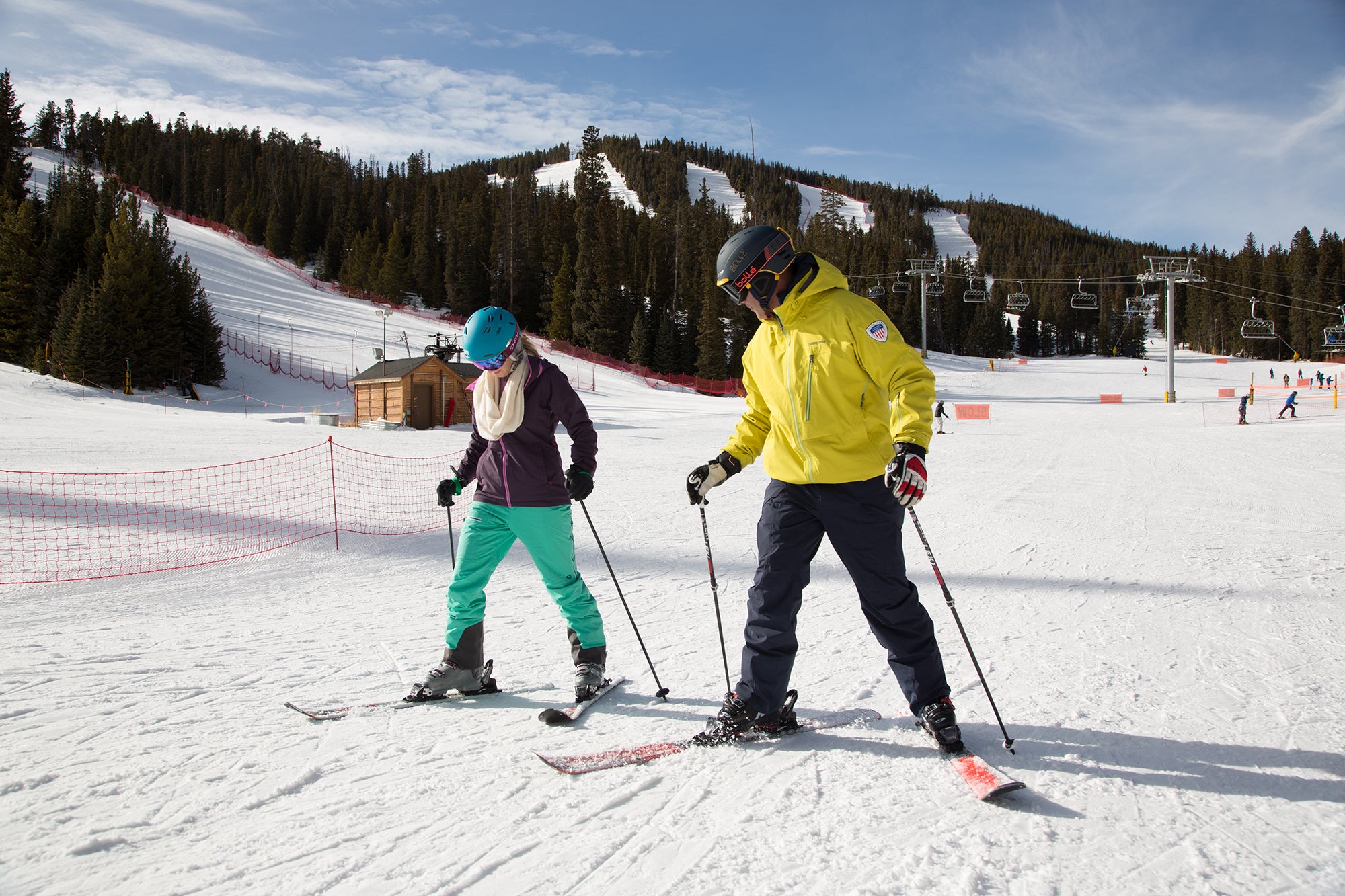 2018-AimU-Intro-to-Skiing-0556 Learning to ski