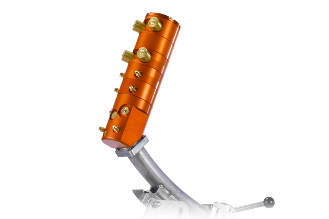 image001 HKD Snowmakers' high-efficiency snowmaking gun.