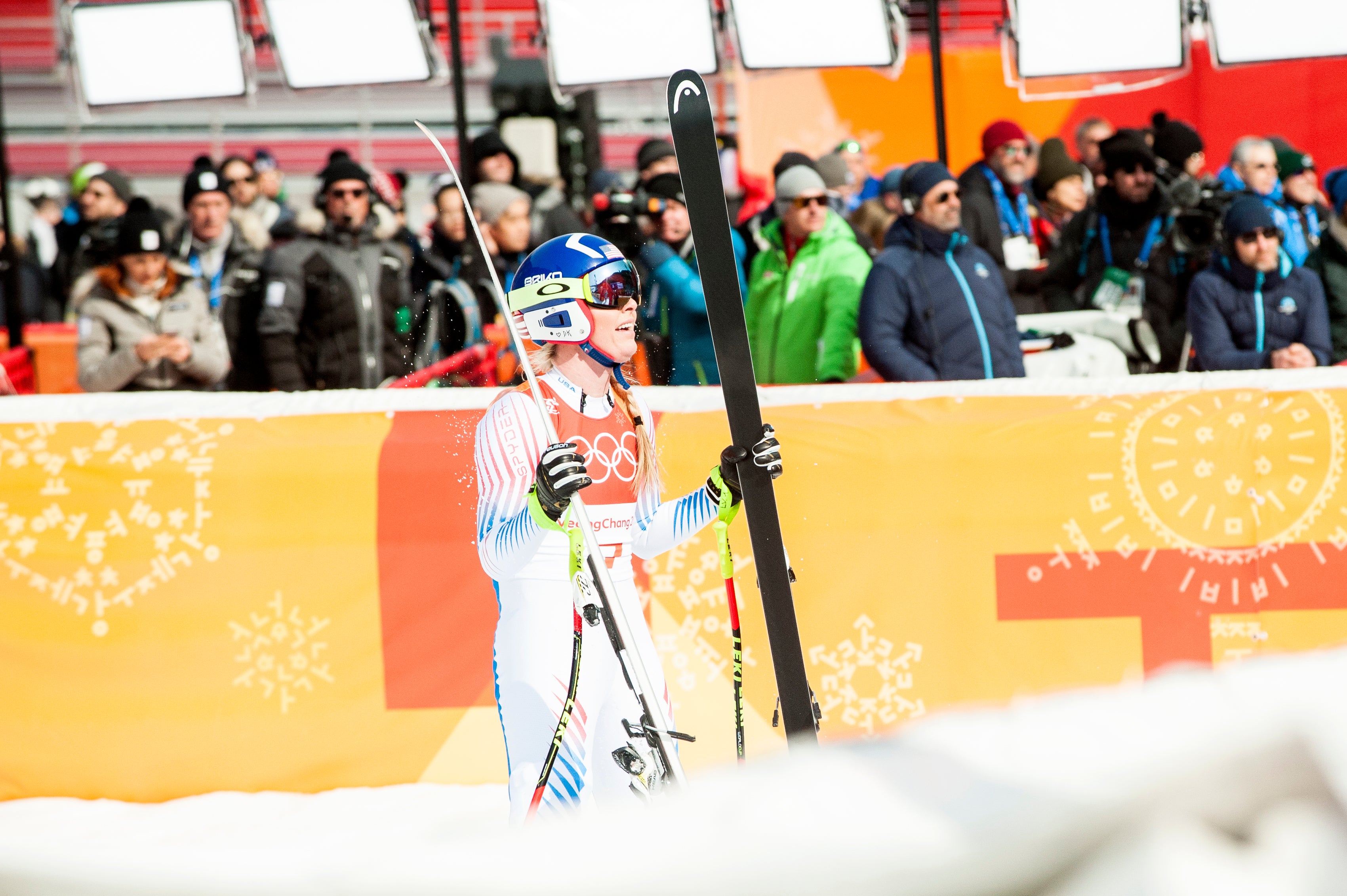 Vonn-w-downhill-crystal-sagan Lindsey Vonn looks at her result in Jongseon, South Korea