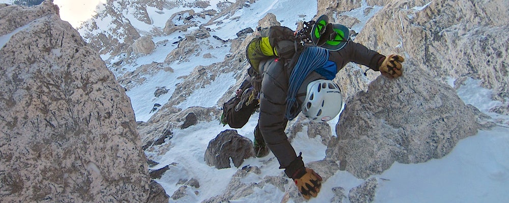 DJ: Mtn Guide tout Guide on rock