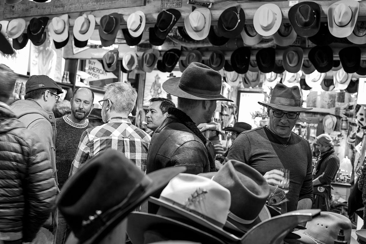 SKI1116_Aspen_Gay_Ski_Week09 Cowboy hats in Aspen