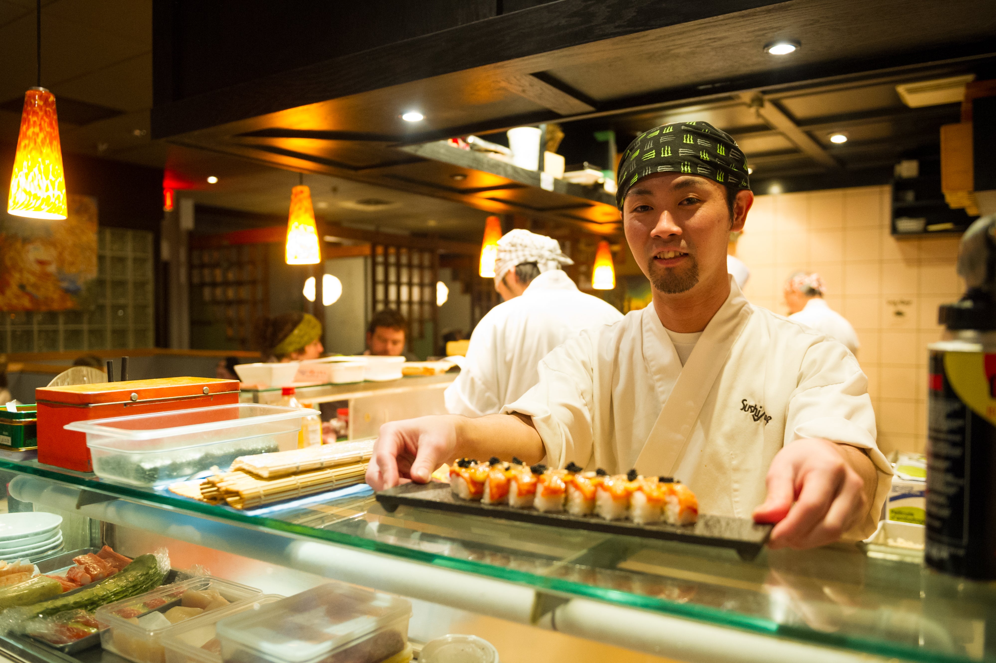 61513_master Sushi Village