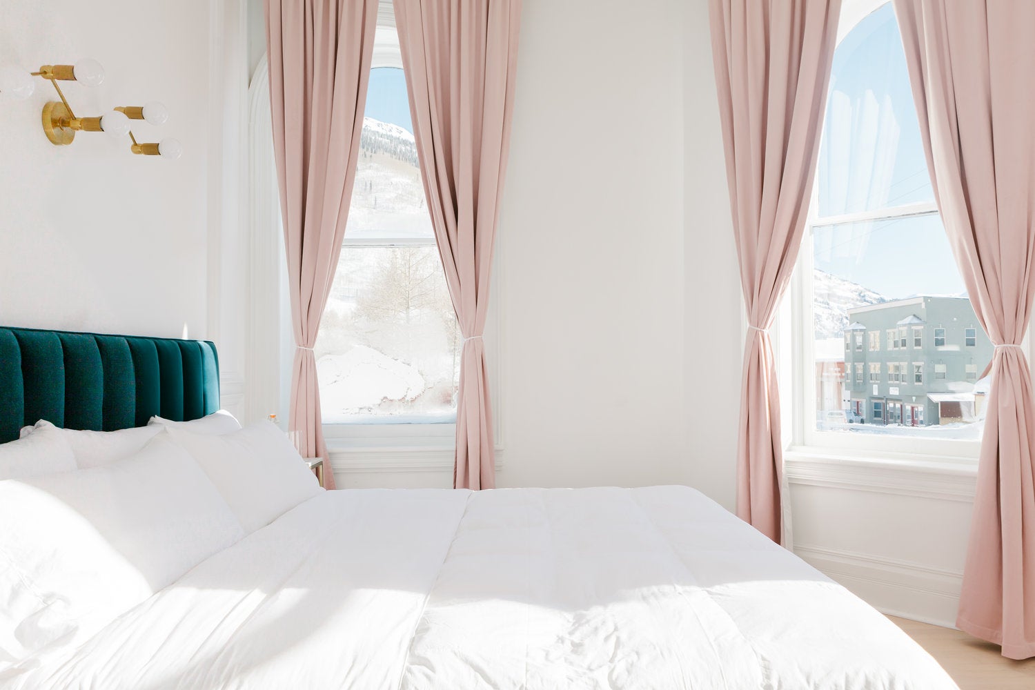 20190217-Wyman-02 Looking out from the Suite of the Wyman Hotel in Silverton, Colo.