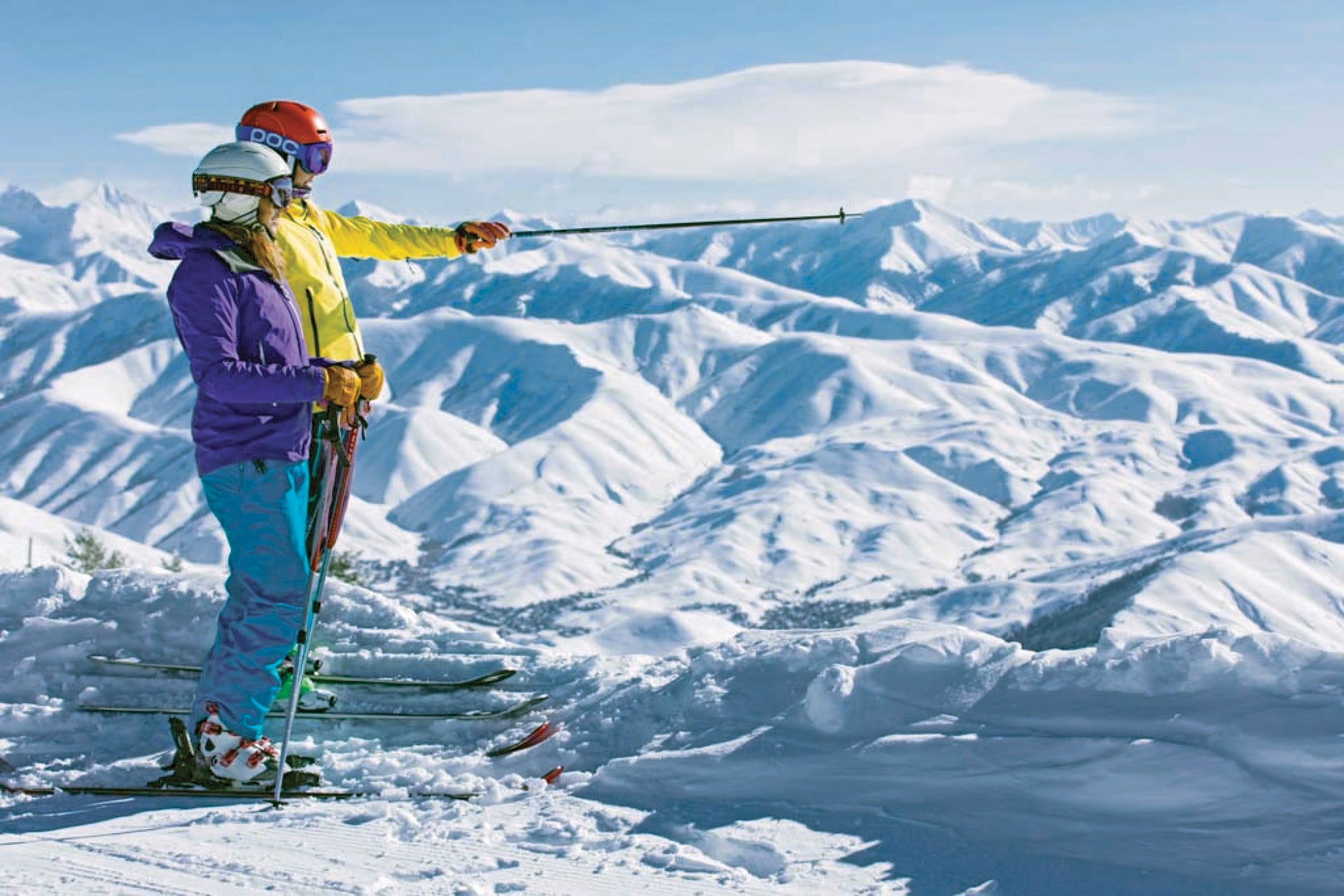 SKI1219-EC-SV-BaldyTour Skiers at Sun Valley Resort