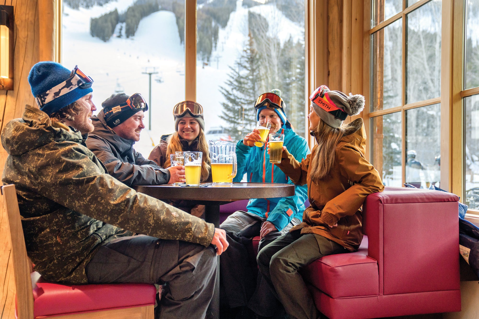 SKI1219-EC-SV-WarmSpringsLodge People enjoy lunch at Warm Springs Day Lodge in Sun Valley Idaho.