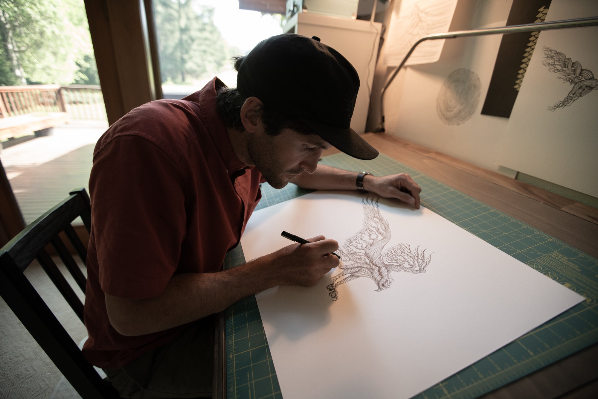 woodgrain_osprey_drawing_3 Eric Pollard drawing a woodgrain osprey