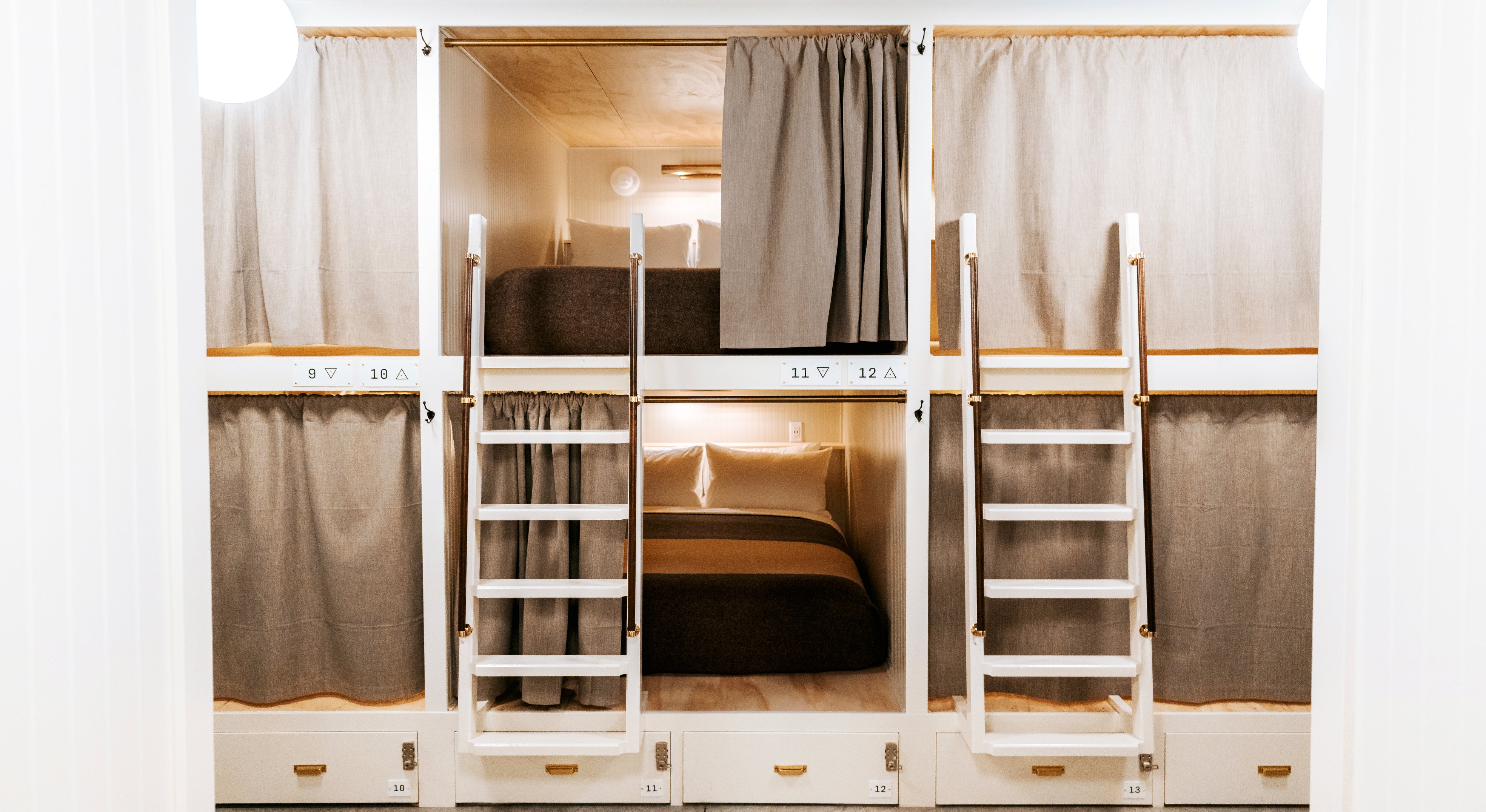 CACHE HOUSE_Bunks 01_Orijin Media Cache House bunks
