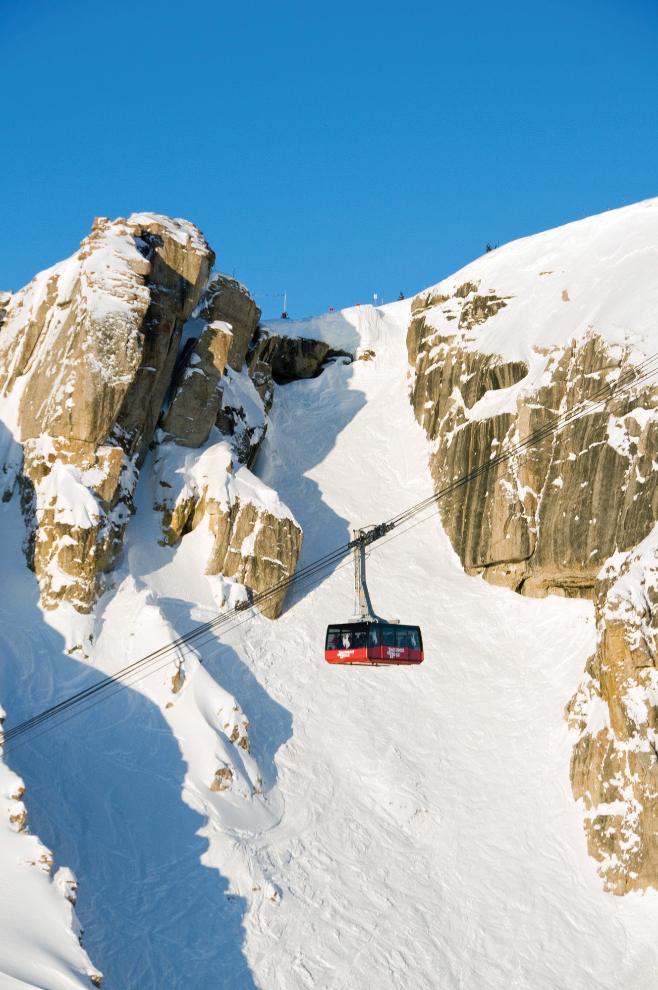 SKI1120-RGW13-JHMR-Courtesy 2021 Resort Guide Jackson Hole Mountain Resort