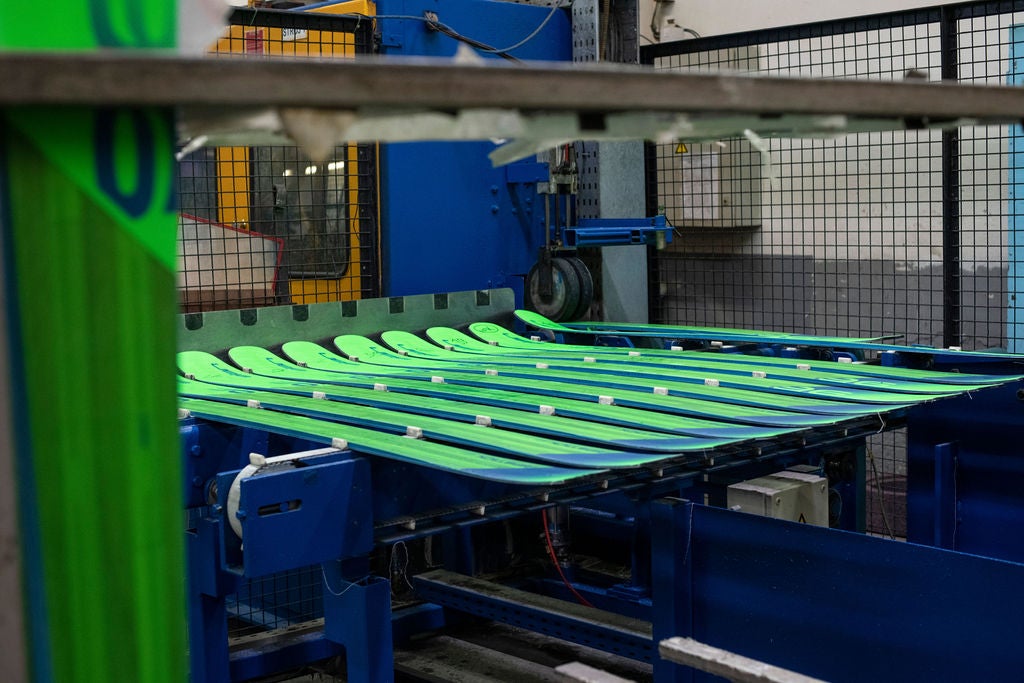 _CLS7113 Ripsticks at the Elan Factory
