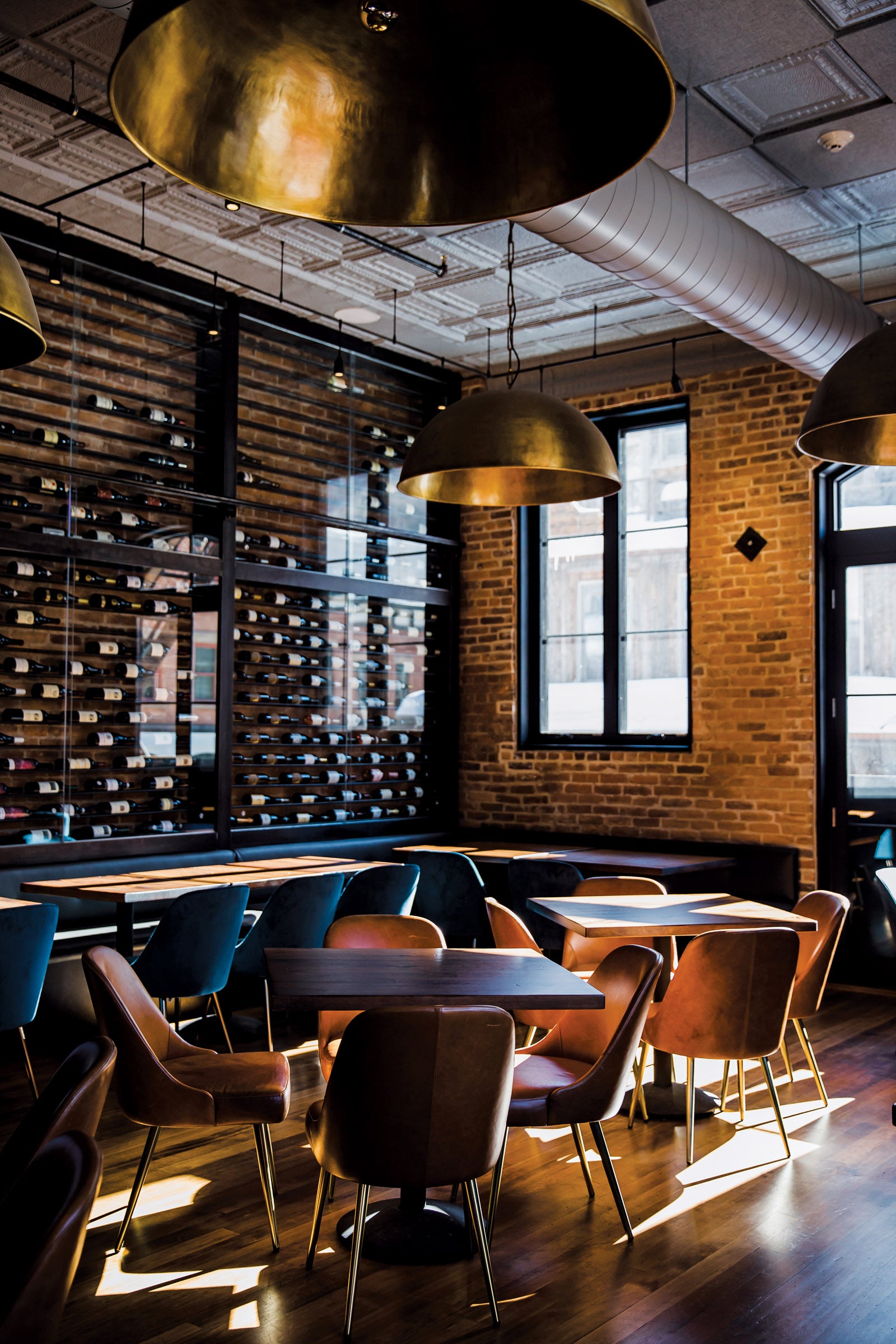 SKI1220-EC7-TownDining-TheNational-AbieLivesayPhotography Best dining Telluride: The National