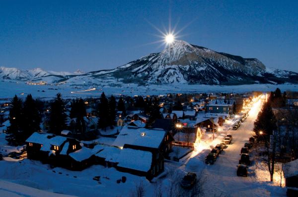 #3: Crested Butte, CO Crested Butte at night