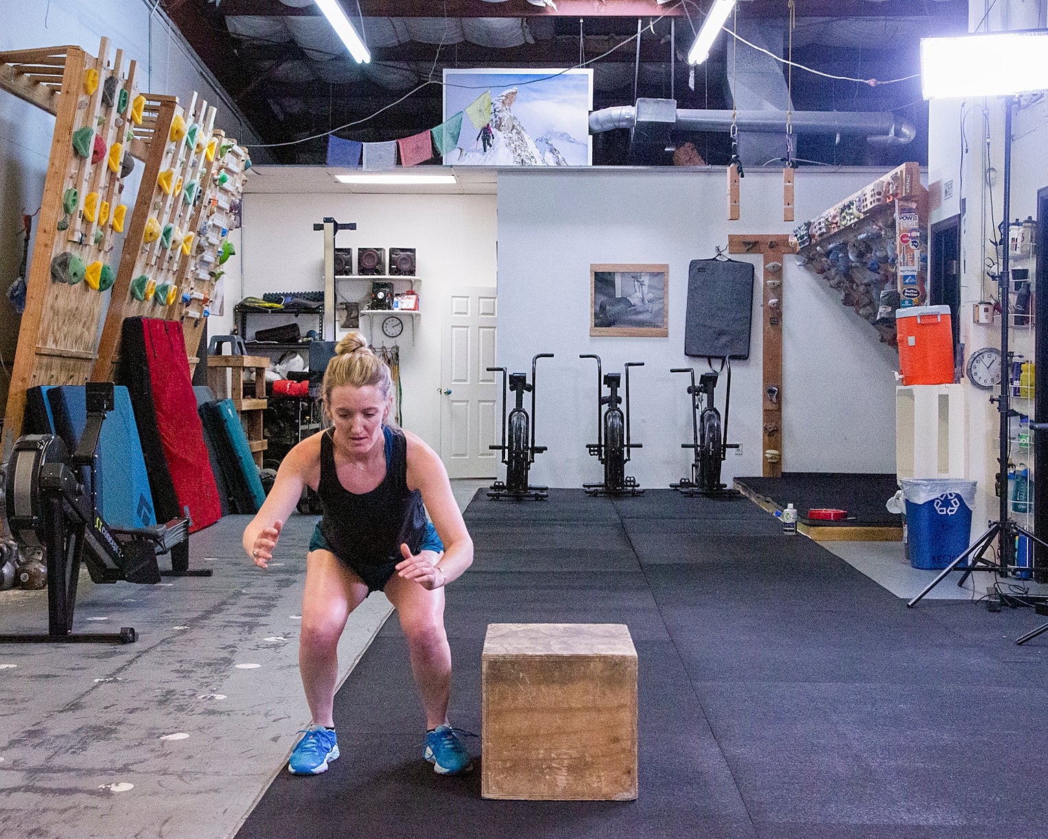 lateral-box-jumps-617 None
