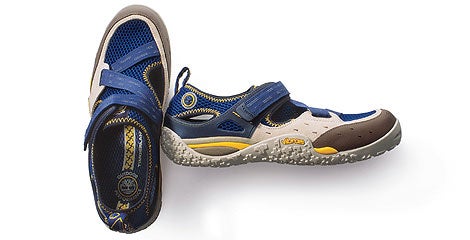 Timberland Shoes TIMBERLAND Hydroscape, $75 A combination of hydrophobic leather and mesh offers underfoot support and quick-drying capabilities. Timberland supports…