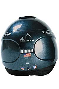 lighter, leaner pic E Leedom Limit $155Skiers can control the amount of air that flows through open channels under the Limit's shell, while a CoolMax mesh liner keeps the…
