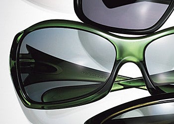 Oakley Polarized Grapevine The best-looking things on the sundeck, Bacardi girls aside. The Grapevines' tight fit and bug-eyed lenses work well on the slopes, too. They will…