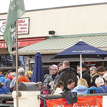 APRÈS-SKI 1. Aspen Mountain, CO: Slopeside and downtown options abound for post-powder day drinks, including Ajax Tavern, The Cirque (above), Mezzaluna, 39…