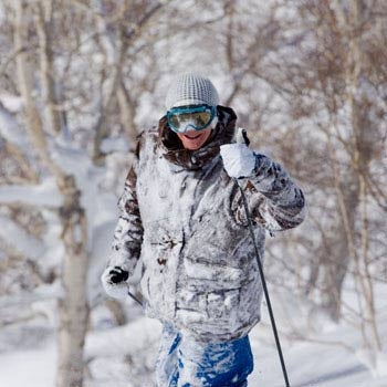 Hokkaido Approval Yup - powder is good, Rich agrees. PHOTO: Wataru