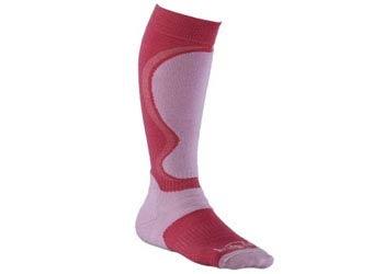 Level Suburban (Women's) Houndstooth accents provide the Martha Stewart style, while rubberized palms enhance grip. Screened vents over the knuckles regulate temperature but…