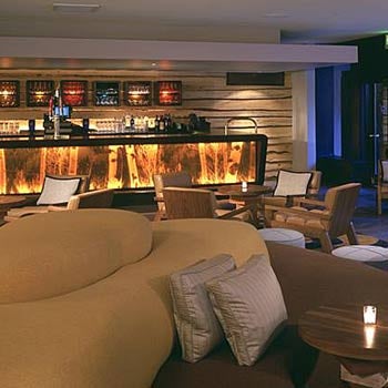 Bar at Dawn Roaring Fork Valley DiscountPackage includes: Deluxe accommodations for two and complimentary valetparking.Price ranging from: $109 per…
