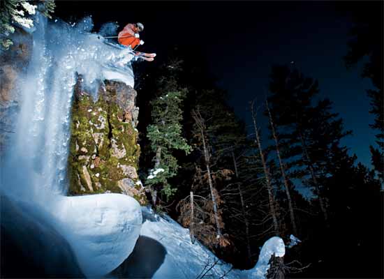 Dusk Dive A few years ago, night ski photography was equal parts luck and voodoo. Now, thanks to new camera technology, taskmaster photographers, and…