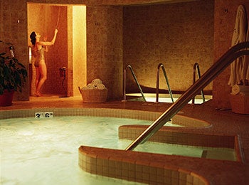 Spa Gift Certificate For your ski-bunny girlfriend: Admit it, there’s nothing like a good massage after a day of skiing. You’ll probably want to get yourself one too…