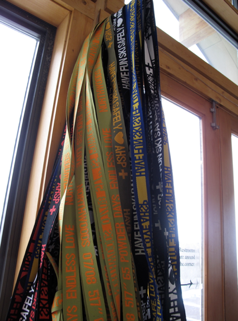 How to Carry Your Skis on a Bootpack: Step 6 The best part about these straps (which you can buy for $8 at the Aspen Highlands ski patrol shack) is that you can use them for other purposes.…