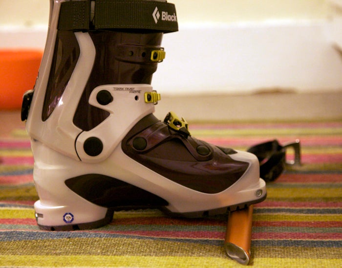 Heat Molding Boots, Step 5 Once your foot is in nice and snug, stand with your toe on a one-inch-high block (a book or piece of wood works nicely) and lean forward. Stand like…