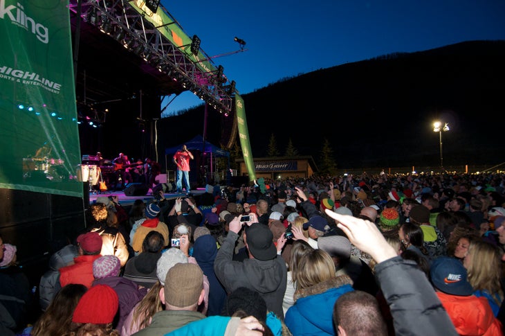 SBTV: WyClef The view from the crowd: Wyclef on stage at the Spring Back to Vail festival.