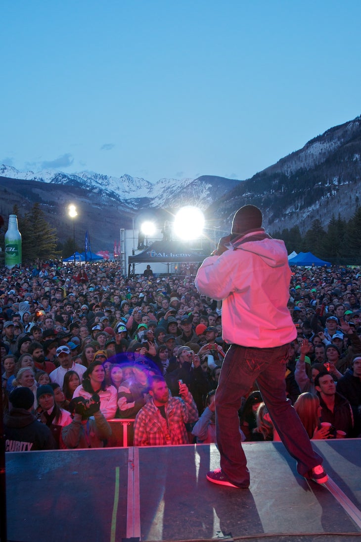 SBTV: WyClef Wyclef Jean performs at Spring Back to Vail.
