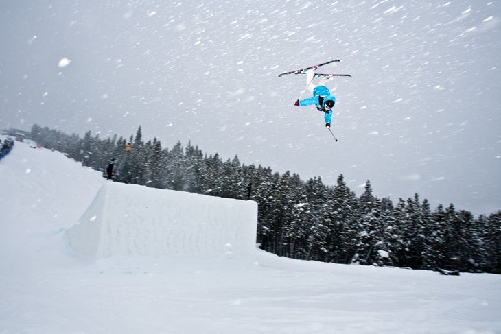 Eveline Bhend Eveline Bhend gets inverted.