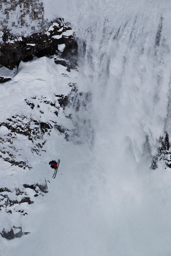 Dave Treadway drops a 50-footer Notable performances came from Dane Tudor, Sage Cattabriga-Alosa, 16-year old Logan Pehota and Dave Treadway. Finishing second in the 2010 Red Bull…