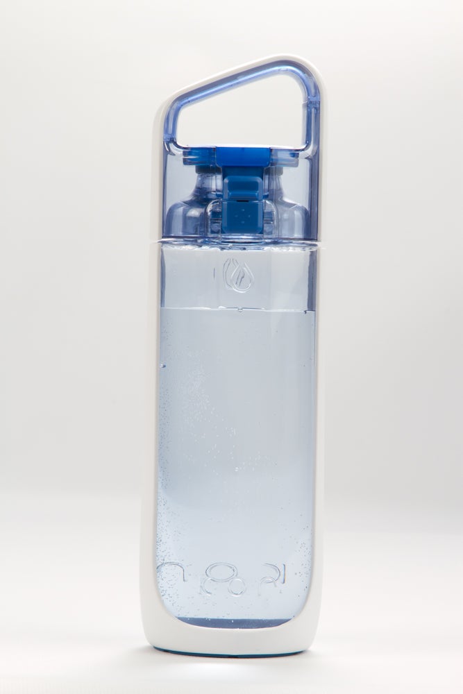 Water Even if it’s cold, you’re probably sweating and dehydrating yourself. The 750 ml KOR Delta water bottle has a spill-proof lid, so it won’t dump,…