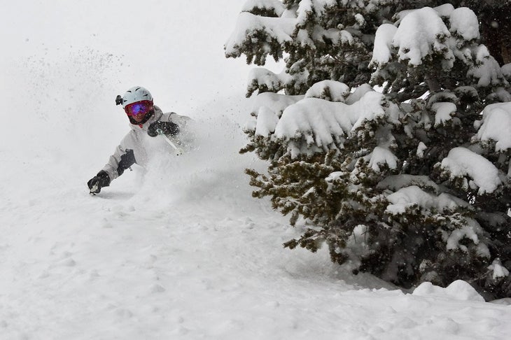 Aspen Highlands Ski/Ride for under $50 per day: just $39 per day for anyone with a valid 2010-2011 season pass from any other resort April 11-24.